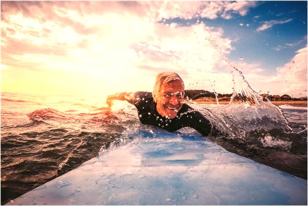 夢到了很多人吃東西是什麼預兆?_周公解夢官網