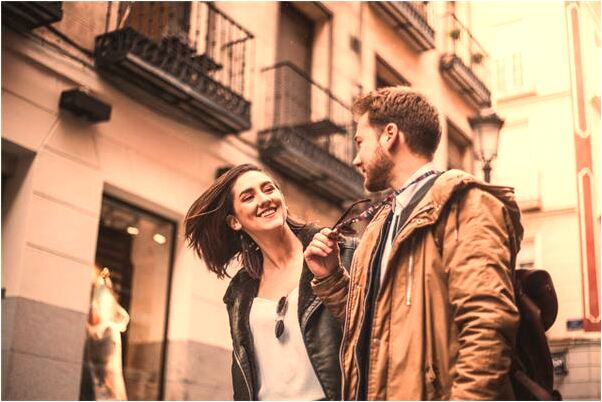 夢見我和朋友從樓上跳下來代表著什麼?_周公解夢官網