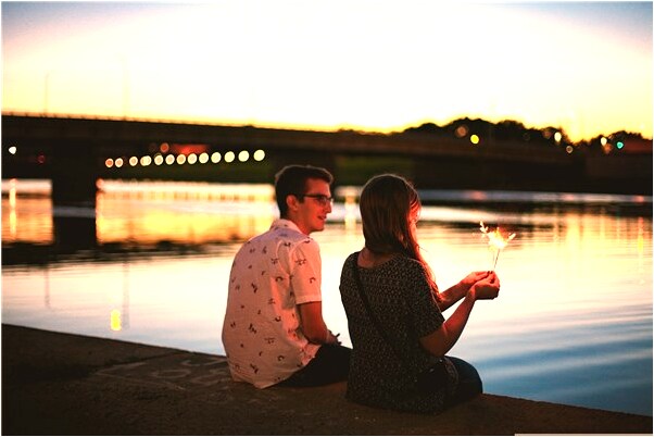 夢到在新馬路上走微風吹臉是什麼徵兆_周公解夢官網