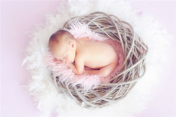 夢到了嬰幼兒拉屎代表什麼_周公解夢