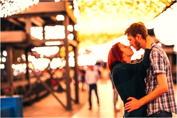 夢到挺多小蛇還咬了我兩口是啥預兆_周公解夢官網