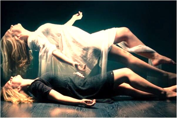 夢到了女友和別的男的親熱是好的徵兆嗎_周公解夢官網