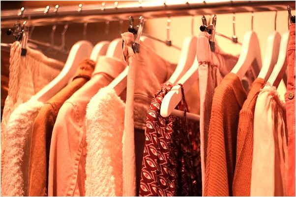 夢見開車有人和我搶方向盤是凶兆還是吉兆_周公解夢官網