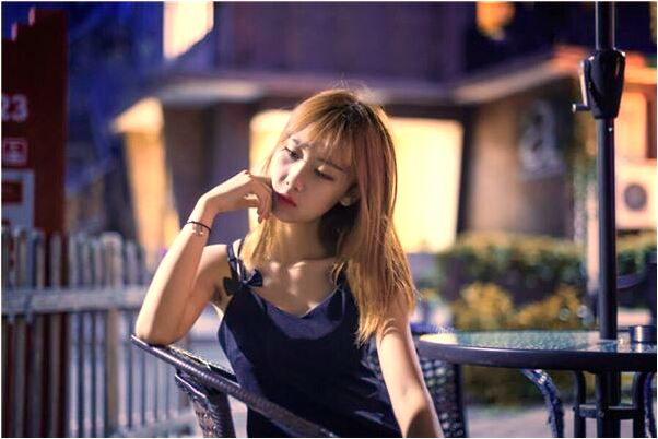 夢到了別人背著裸體的自己有何寓意_周公解夢官網