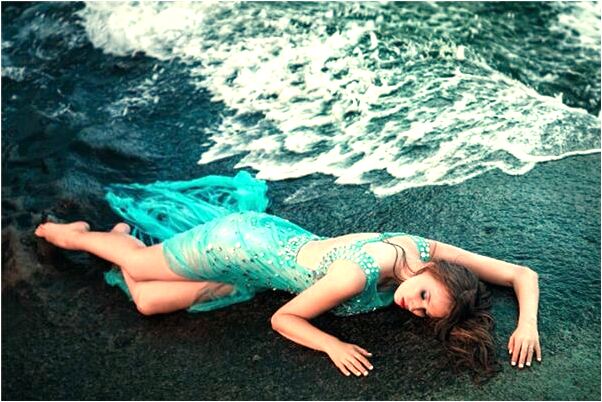 夢見從梯子上樓有什麼意思嗎_周公解夢官網