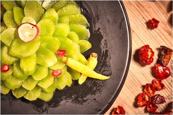 夢到了男朋友穿一條白褲子代表著什麼？_周公解夢官網