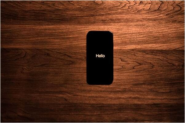 夢到我躺在床上看見弟弟在廚房有何寓意_周公解夢官網