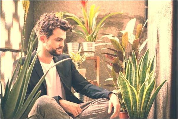 夢到小孩在我身上小便有什麼說法_周公解夢官網