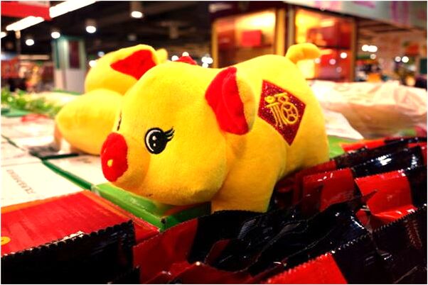 夢到表哥向媽媽借錢的預兆_周公解夢官網