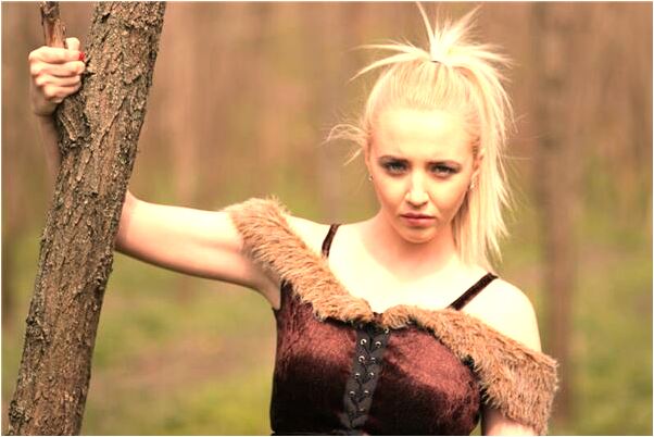 夢到了拉屎很多並沾到了身上是什麼意思_周公解夢官網