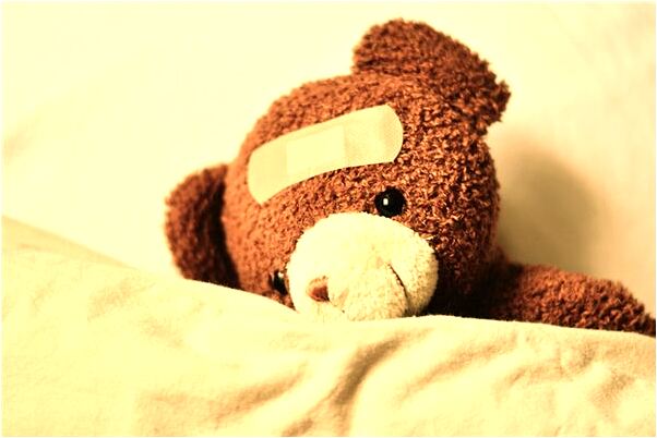 夢到了手指頭砸紫了是什麼意思_周公解夢官網