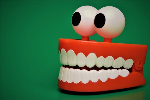 夢見下面牙鬆動_周公解夢