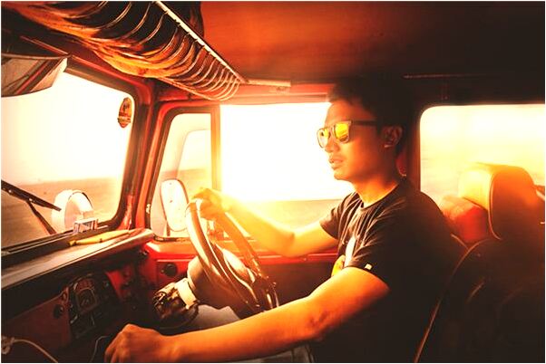 夢到了仙家讓自己割喉變聲預示什麼_周公解夢官網