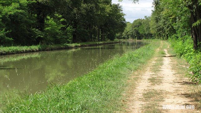 夢見吃冬粉_周公解夢夢到吃冬粉是什麼意思_做夢夢見吃冬粉好不好_周公解夢官網