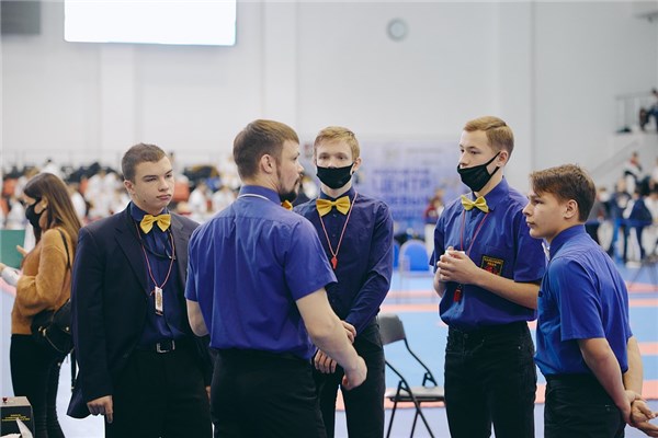 夢到評審有什麼預示嗎_周公解夢