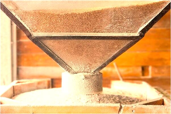 夢見已經去世的奶奶給我錢是什麼預兆_周公解夢官網