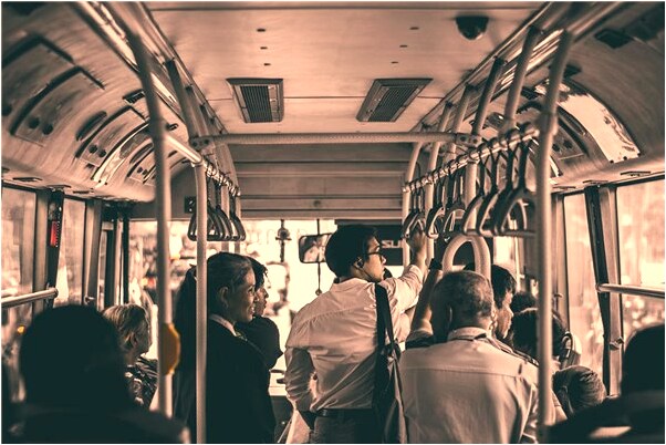 夢見老婆被人看怎么說_周公解夢官網