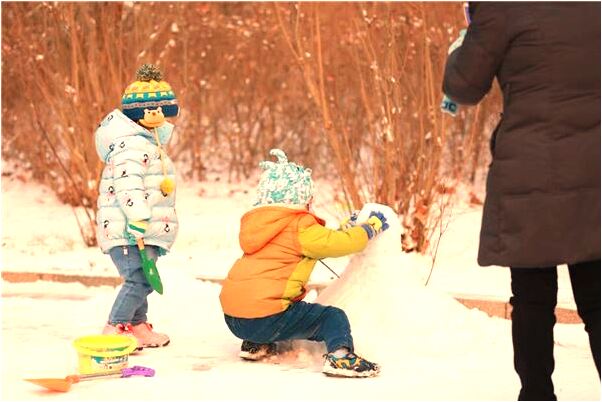 夢到玻璃掉下樓砸碎是啥意思_周公解夢官網