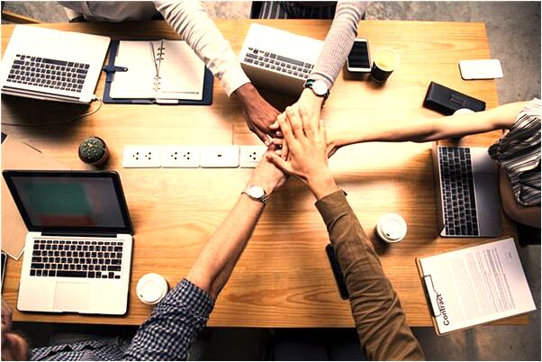 夢見掉了八顆牙不疼沒流血代表什麼_周公解夢官網