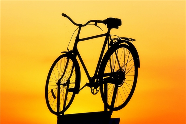 夢見腳踏車輪子意味著什麼_周公解夢