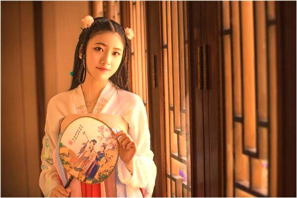 夢見與我喜歡的人接吻預示什麼_周公解夢官網