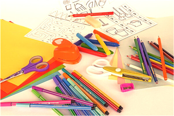 夢到了自己開車只能腳尖夠到剎車預示著什麼_周公解夢官網