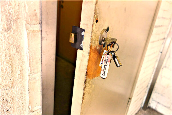 夢到腳下生魚鱗意味著什麼_周公解夢官網