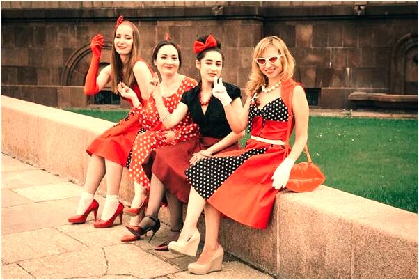 夢見有個摸我下面是怎么回事_周公解夢官網