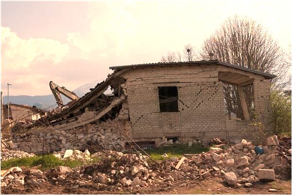 夢見西瓜瓤是白色的啥意思_周公解夢官網