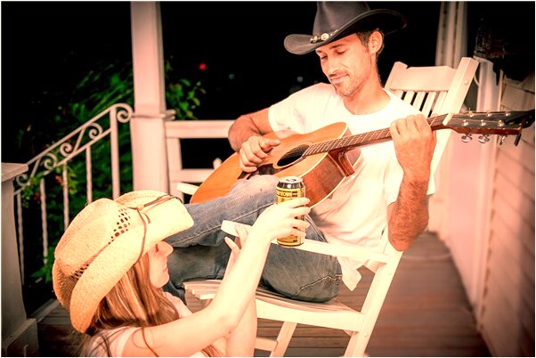 夢到別人家有女孩有什麼說法_周公解夢官網