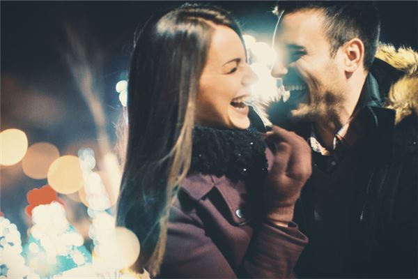 82年狗人一生三次婚姻_十二生肖