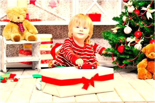 夢見前女友跳海自盡被幾個人救代表什麼_周公解夢官網