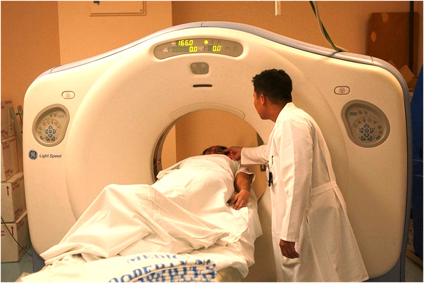 夢到了左邊長了三排牙右邊兩排是什麼徵兆_周公解夢官網