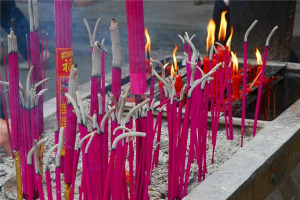 夢見香灰是什麼意思_周公解夢