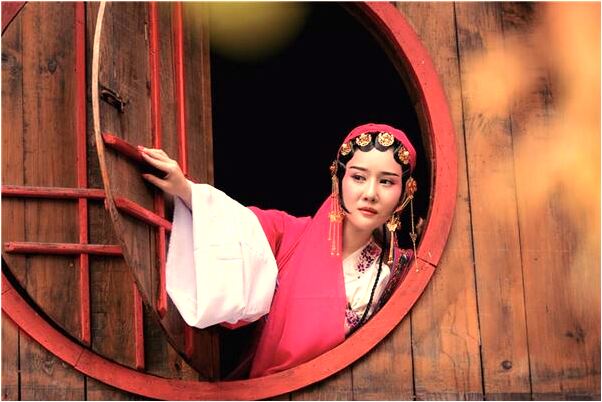 夢到了自己跳樓毫髮無損是什麼意思？_周公解夢官網