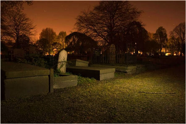 夢見客廳漏水有何寓意_周公解夢官網