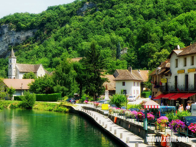 夢見小孩對自己笑_周公解夢夢到小孩對自己笑是什麼意思_做夢夢見小孩對自己笑好不好_周公解夢官網