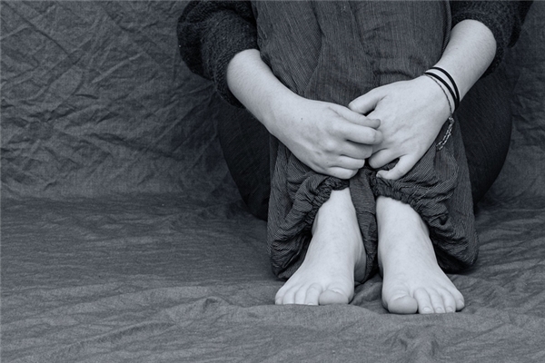 夢到了腳面有屎有什麼意義嗎_周公解夢