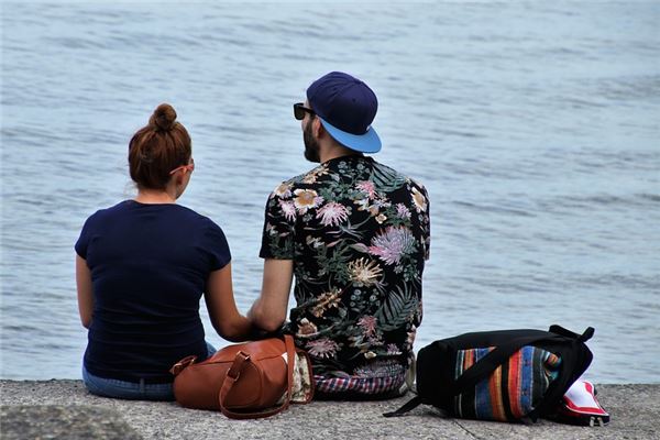 夢到了與死人同睡預示什麼_周公解夢