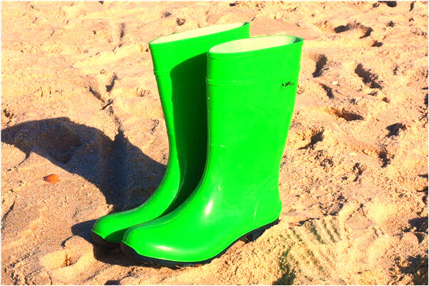 夢到了丟了多年的外套是什麼意思？_周公解夢官網