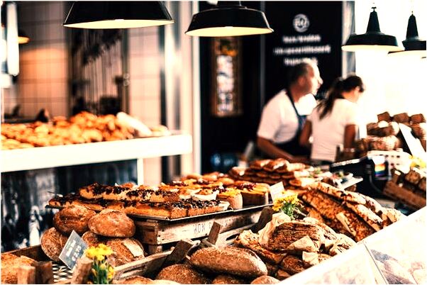 夢到了有人砸破了我家的玻璃窗是好事還是壞事_周公解夢官網