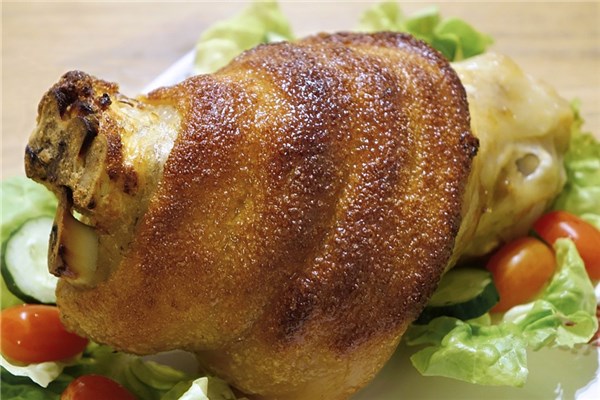 夢到了吃豬肘子是好是壞_周公解夢