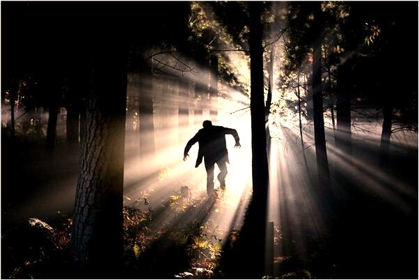 夢到了思尿滿地撒是什麼意思_周公解夢官網