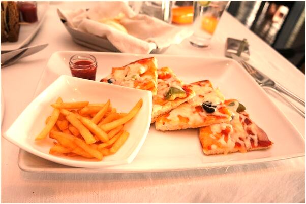 夢到了在巨型西紅柿樹下睡覺有什麼預兆_周公解夢官網