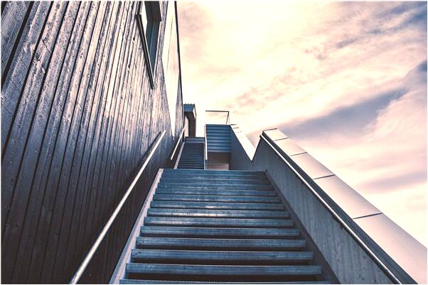 夢到三十年沒見過的老同學怎么樣_周公解夢官網