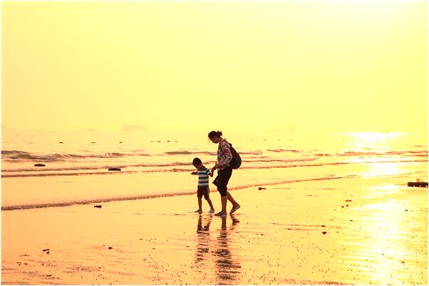 夢到了被人扔到小河邊會是什麼預兆_周公解夢官網