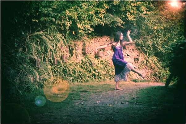 夢到喜歡的人和自己曖昧怎么樣_周公解夢官網