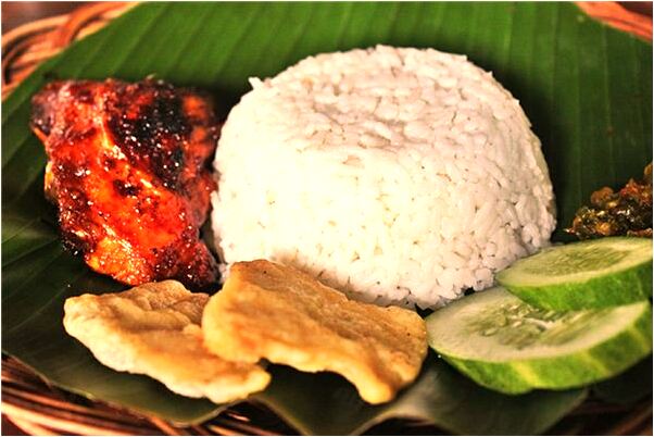 夢到了自己的玉鐲自己咬碎了怎么說_周公解夢官網