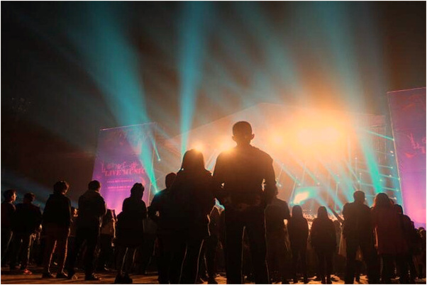 夢見很寬的河水向我流會是什麼預兆_周公解夢官網