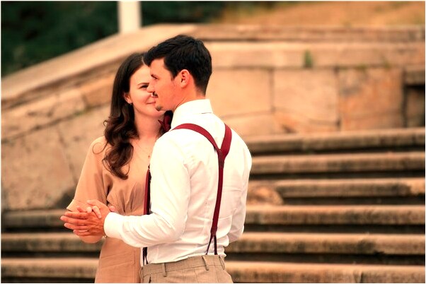 夢到了雞蛋碰碎了是好事還是壞事_周公解夢官網